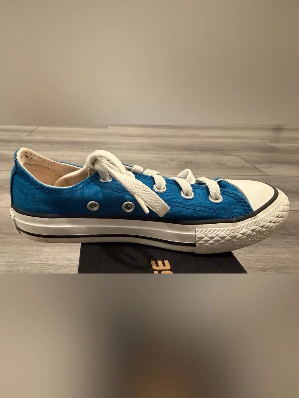 Converse Low-Top All Star Sneakers